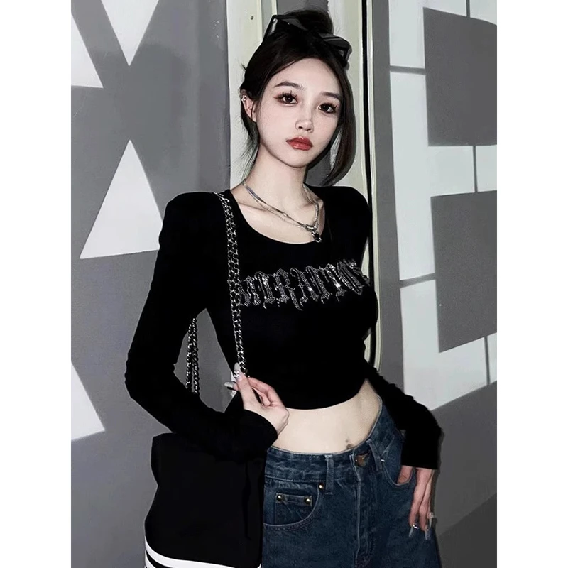 辣妹黑色正肩长袖t恤女2025春秋新款修身显瘦内搭打底衫短款睡衣