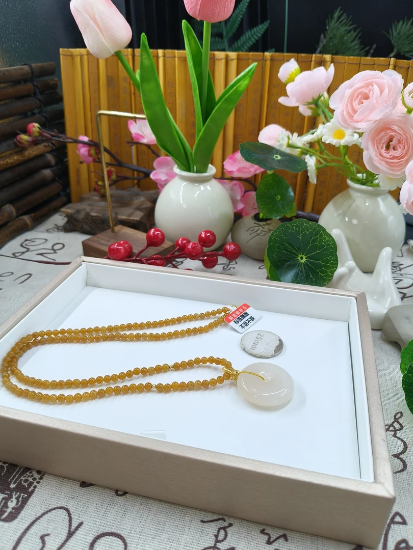 （9.18一哥专属）YF-9964和田玉吊坠多样性发其一