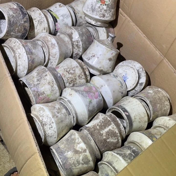 琉璃手工艺品陶瓷艺术摆件。画片随机4个