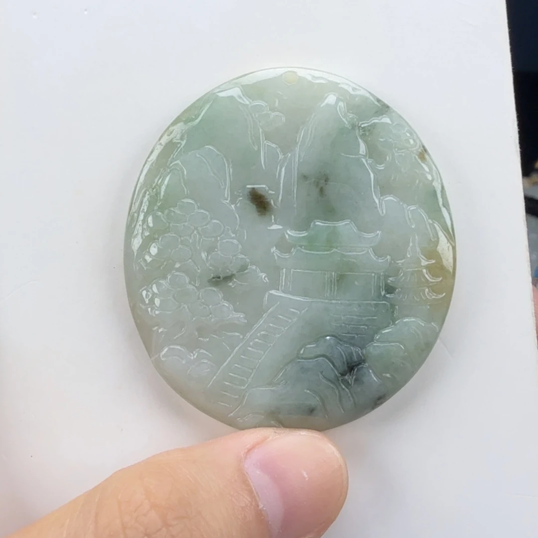 翡翠挂件未镶嵌翡翠