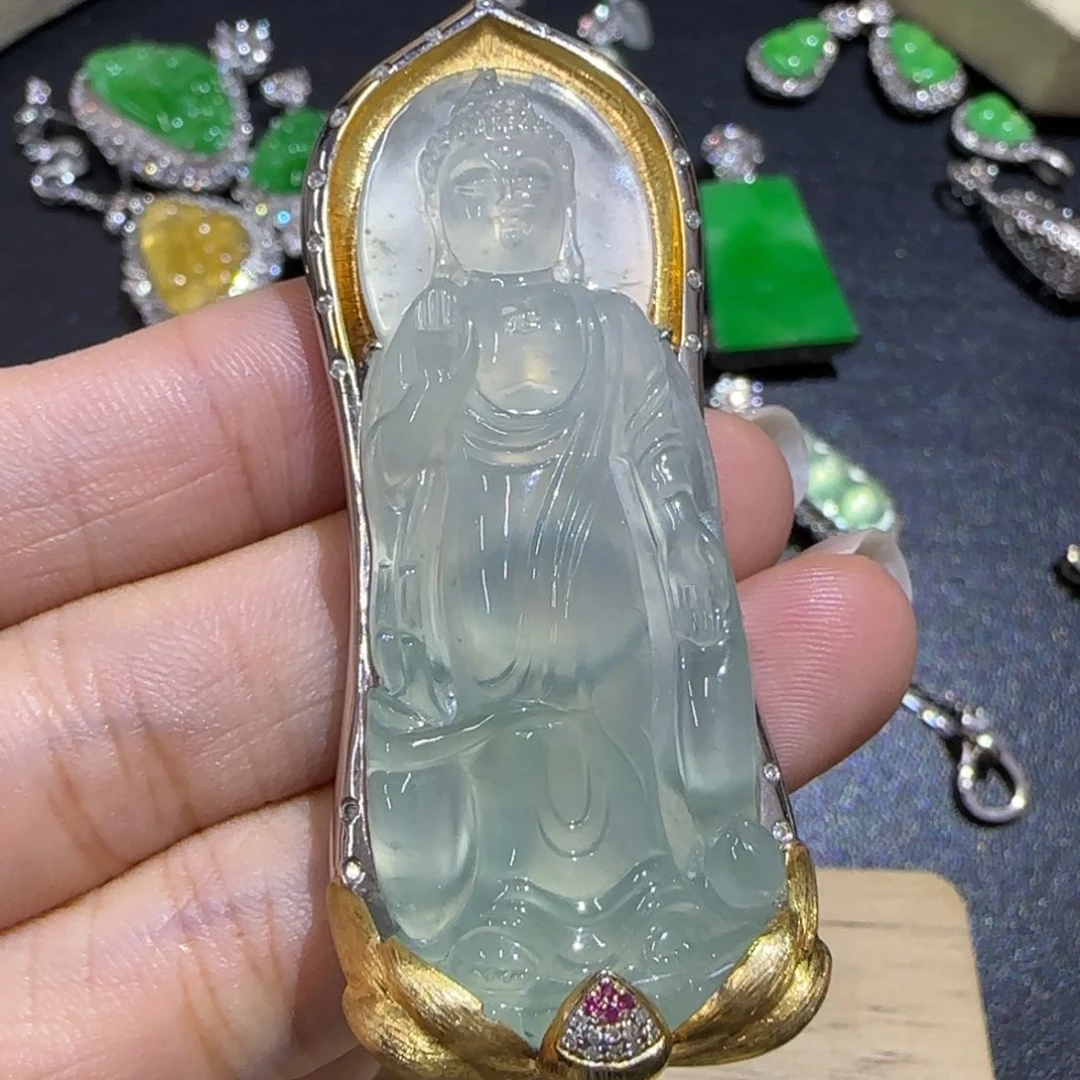 翡翠18K金镶嵌颈饰精品
