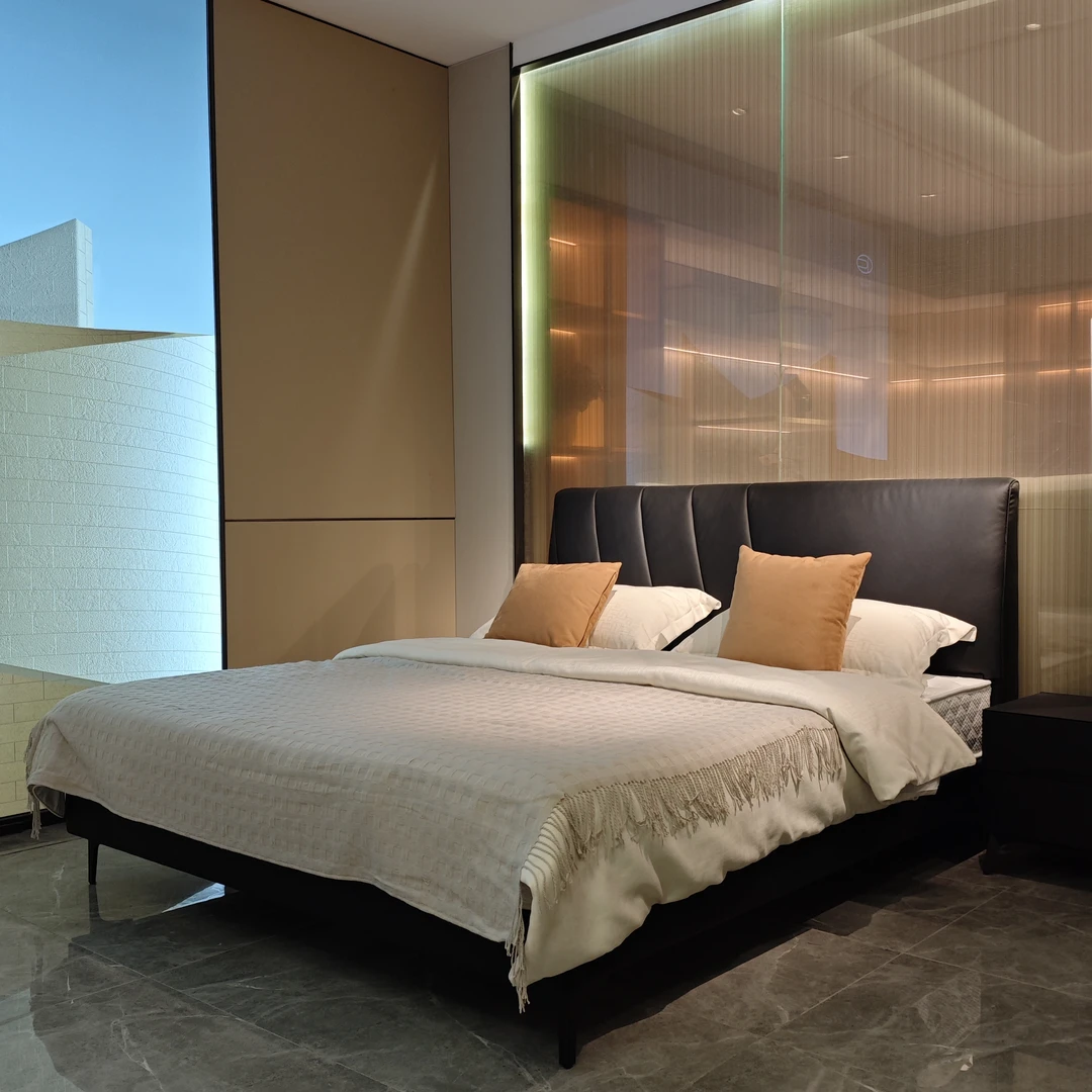 轻奢真皮床意式极简主卧双人床小户型齐边大床