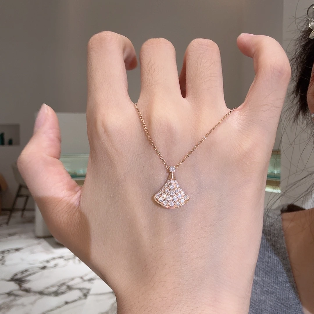 18K金镶嵌实验室培育钻石