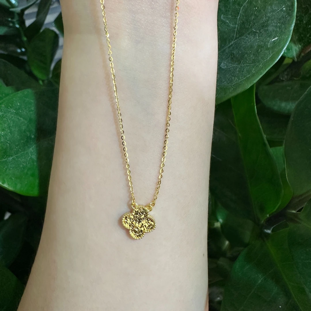 【大魔王专享】足金999 碎冰冰四叶草套链