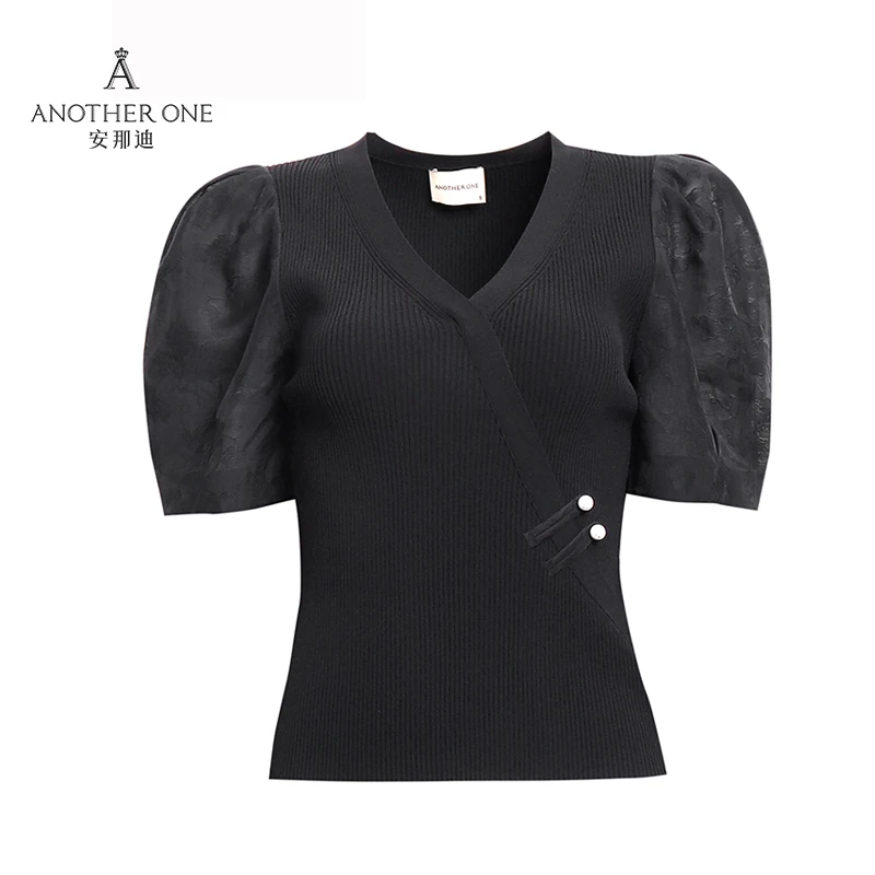 ANOTHER ONE安那迪提花设计国风短款针织衫女泡泡袖减龄上衣#