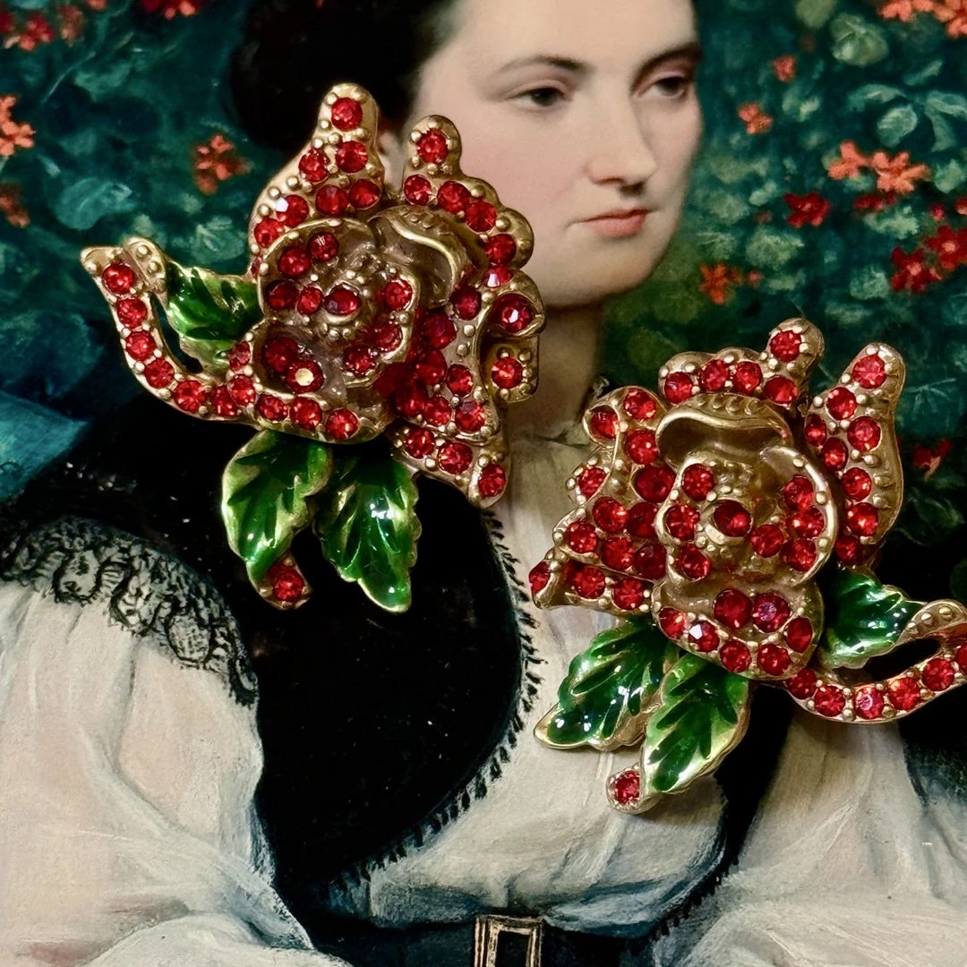 铜合金耳饰 「玫瑰夜宴」法式港风轻奢镶钻耳环优雅玫瑰复古耳环链