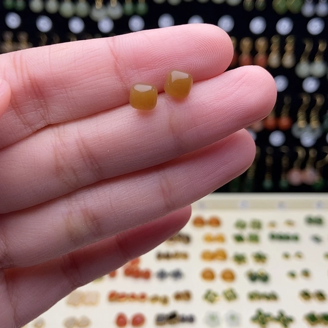 和田玉银S925镶嵌耳饰