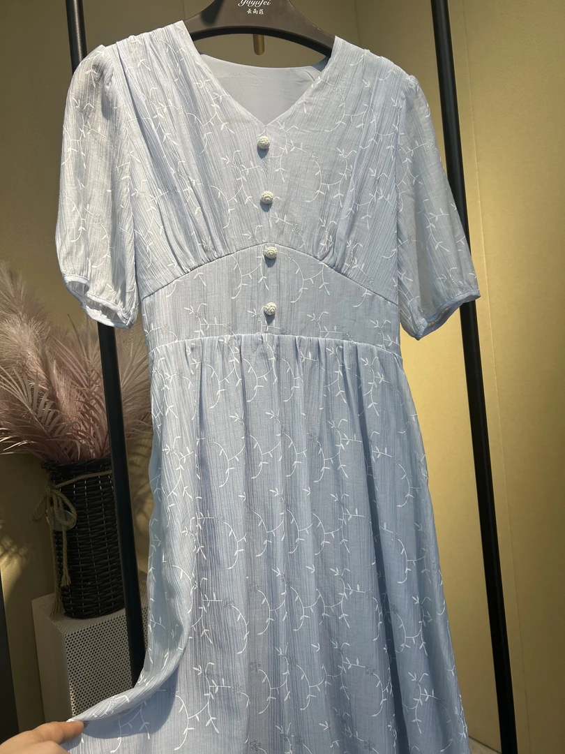 DS52759回味依衣高级感时尚设计师收腰连衣裙