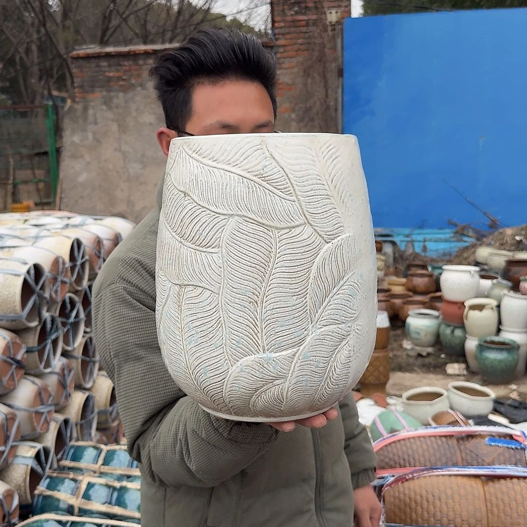 紫砂花盆口21高31（一个芭蕉叶白色