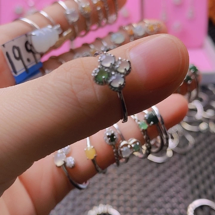 翡翠戒指银S925镶嵌?****菜