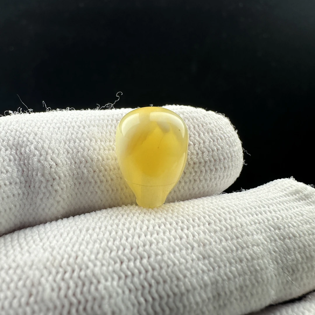 B3678天然蜜蜡瑕疵特价 三通10.2mm 支持复检 假一罚四