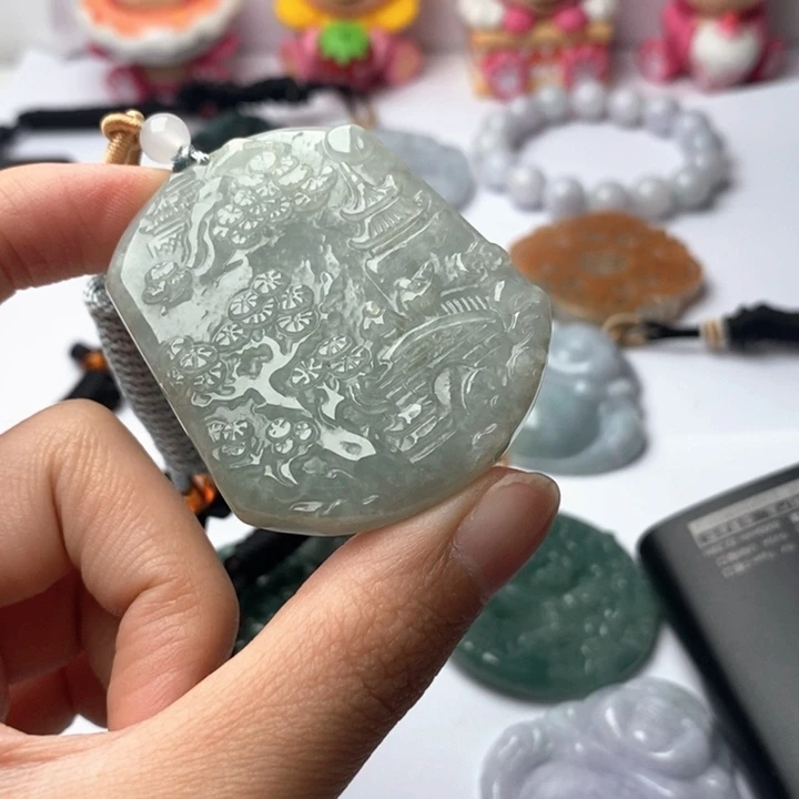 翡翠未镶嵌颈饰翡翠