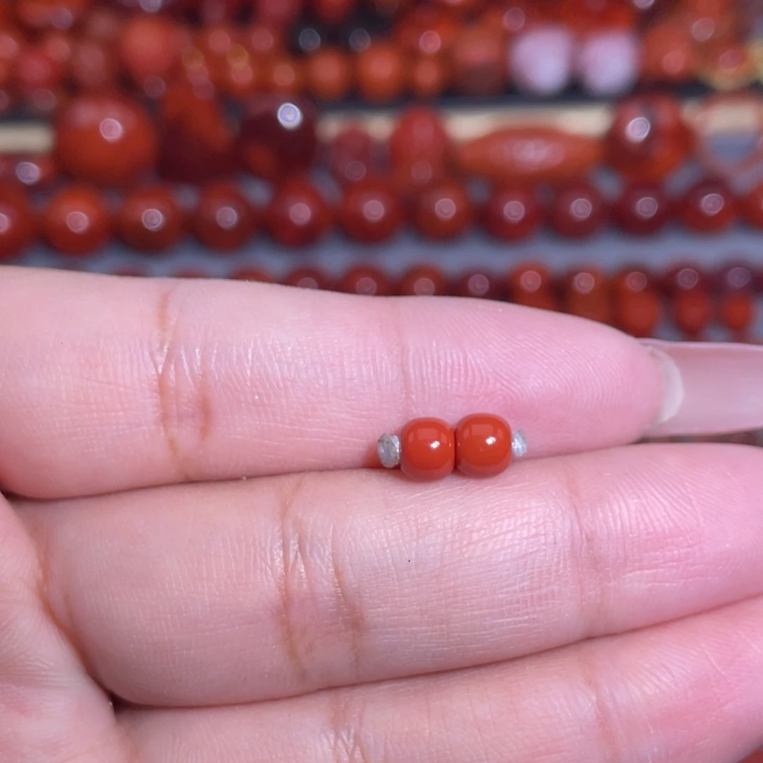 南红玛瑙未镶嵌瓦西柿子红满色满肉老型对珠卡5.4