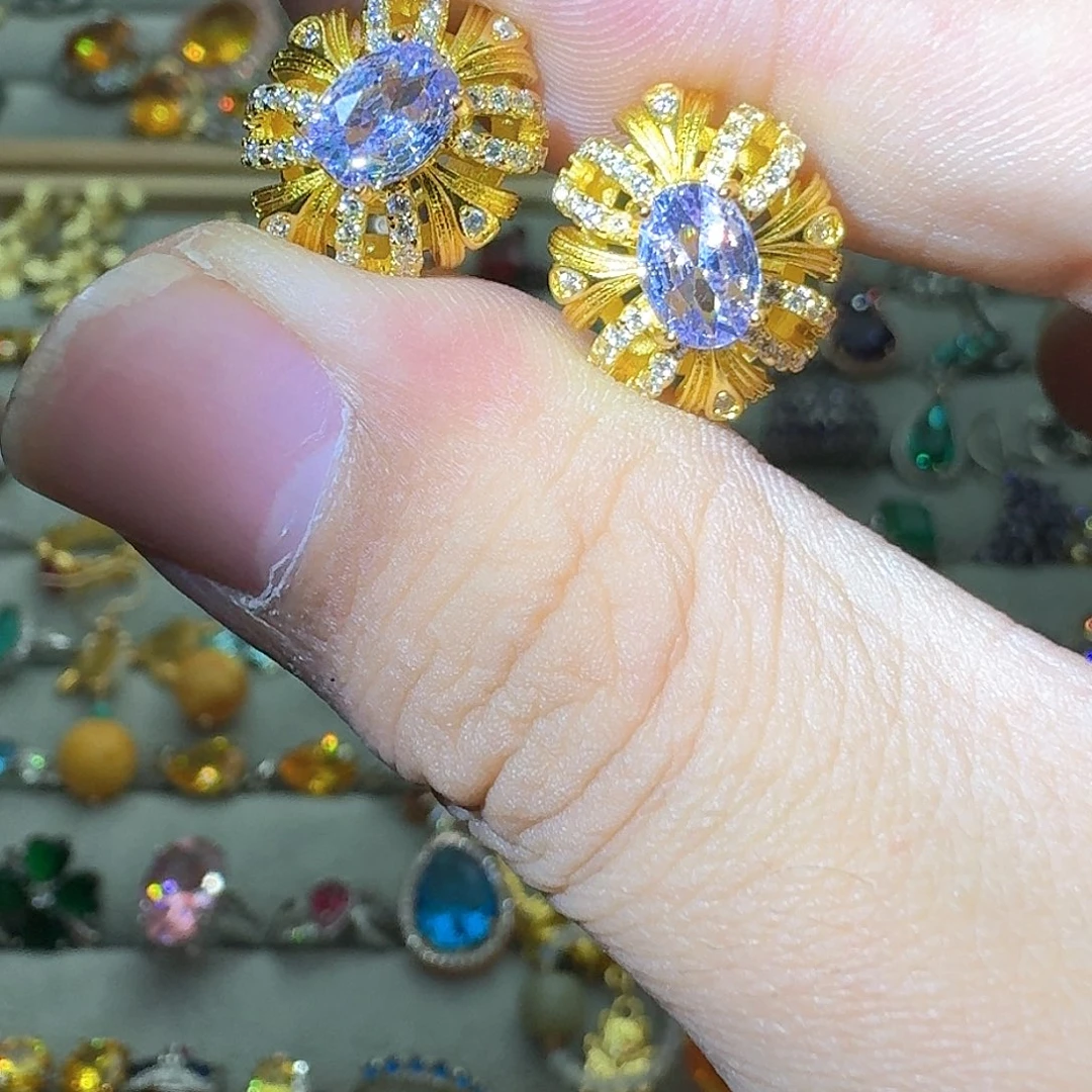 绿水晶戒指银S925镶嵌花***彤