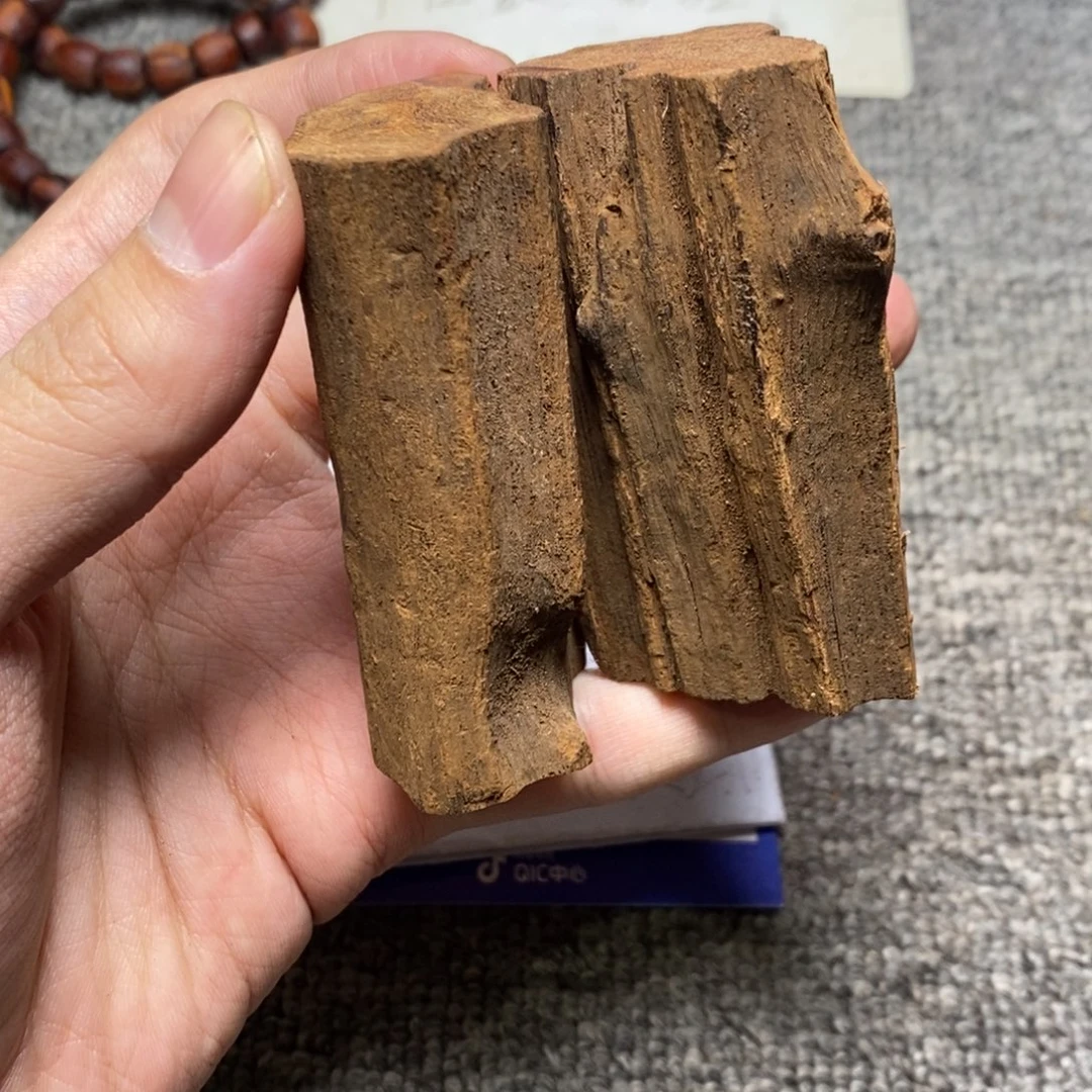 藤类降真香手把件随形
