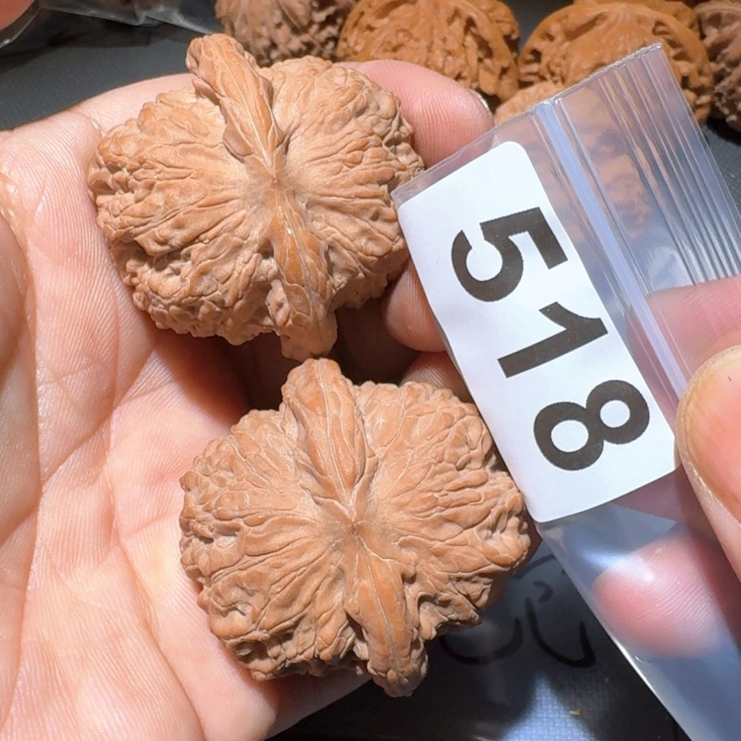 C***C把件文玩核桃血麒麟43