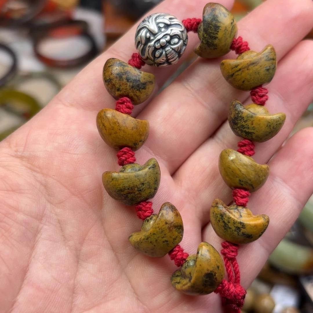 岫岩河磨玉（透闪石质玉）颈饰未镶嵌?****?