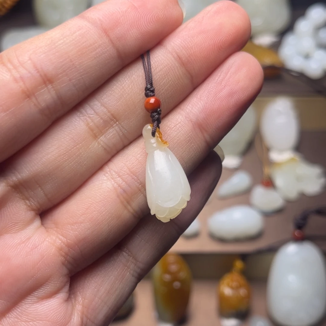 和田玉未镶嵌吊坠(不含链)