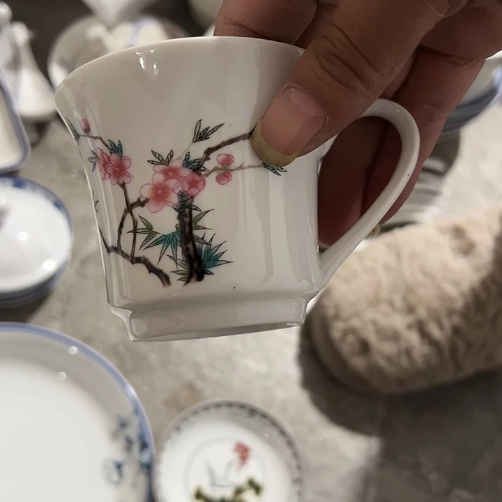 瓷片其它陶瓷咖啡杯一个