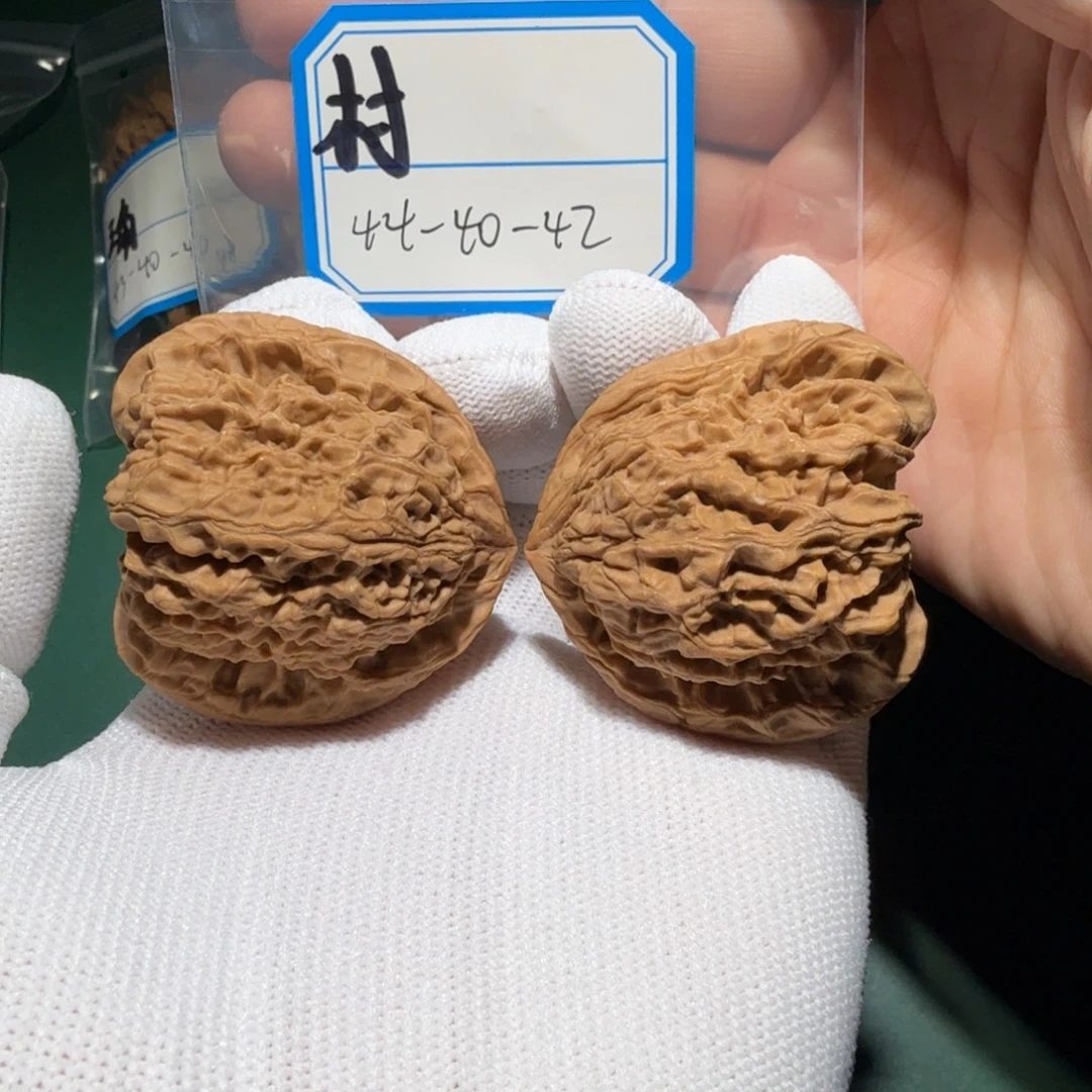 吊坠文玩核桃南疆村一代3