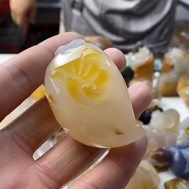玛瑙/玉髓未镶嵌颈饰