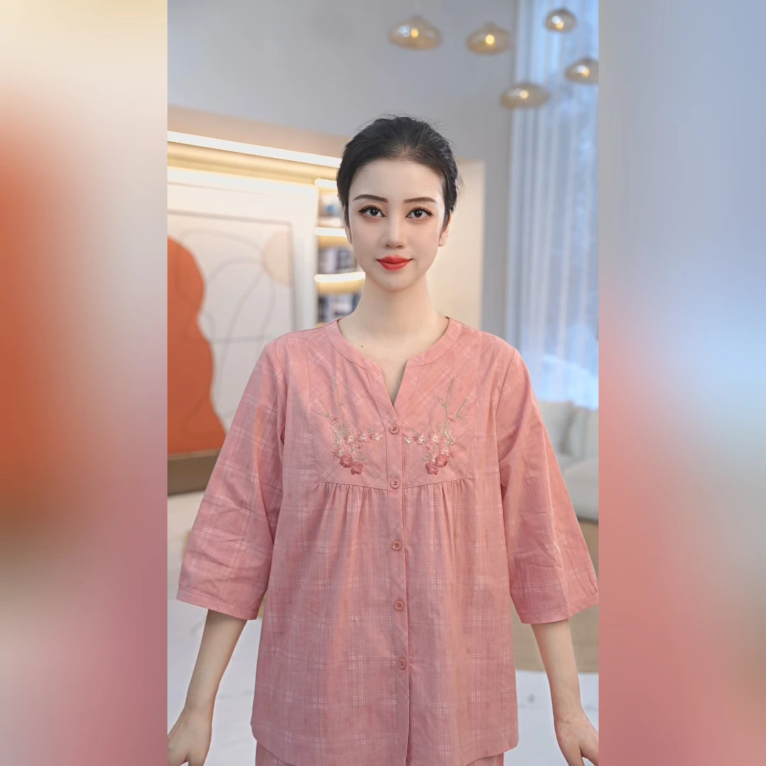 秋鹿RC梭织提花格圆领七分袖九分裤女套夏季时尚睡衣