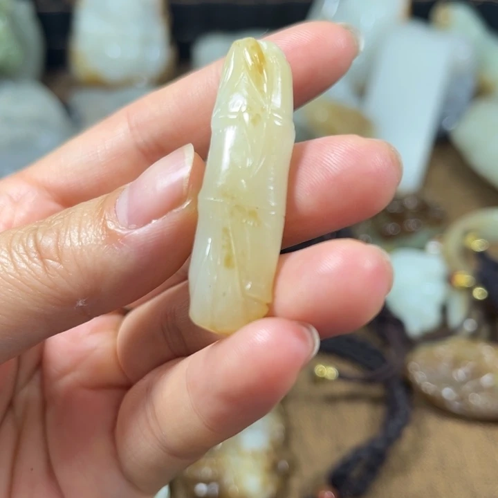 【闪购商品】和田玉未镶嵌颈饰