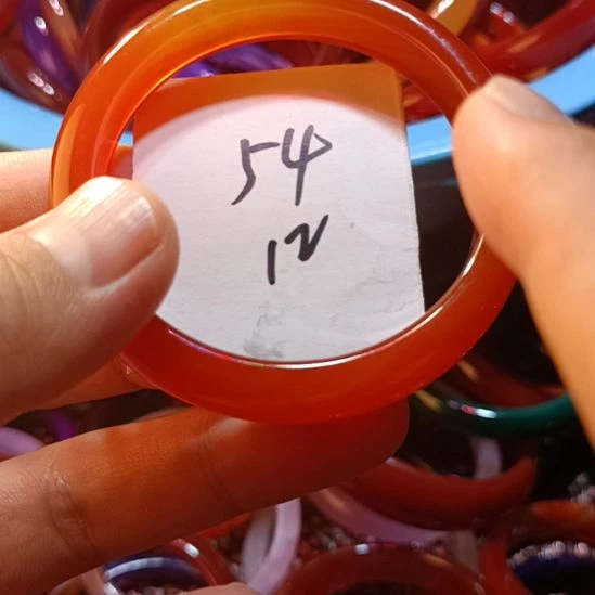玛瑙/玉髓手镯未镶嵌