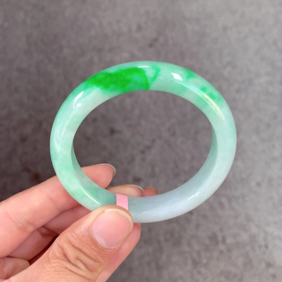 翡翠手镯未镶嵌?****ᴱ缅甸