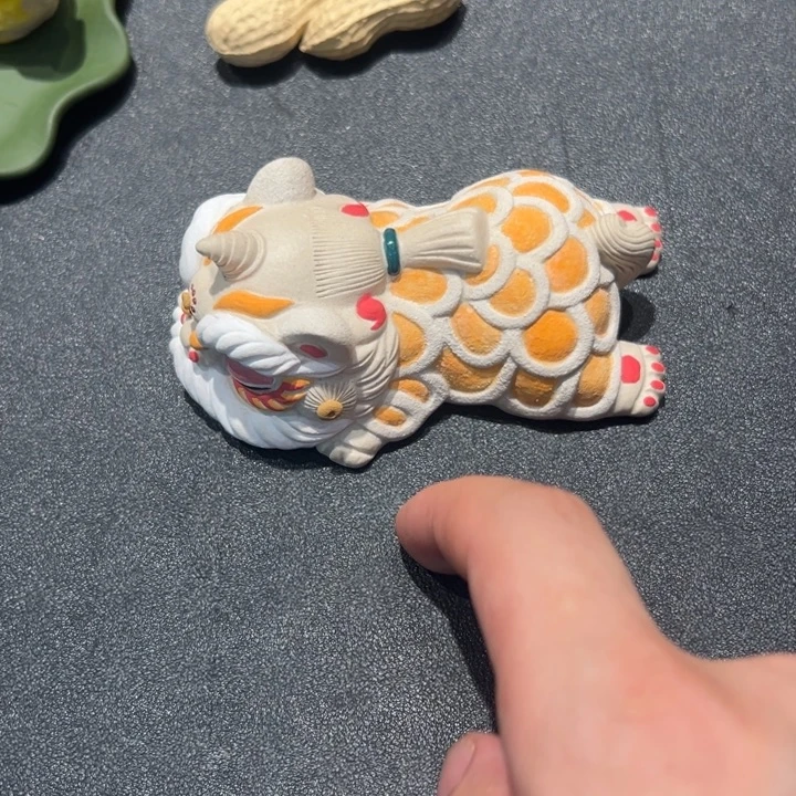 紫砂茶宠紫砂茶宠白色趴趴醒狮