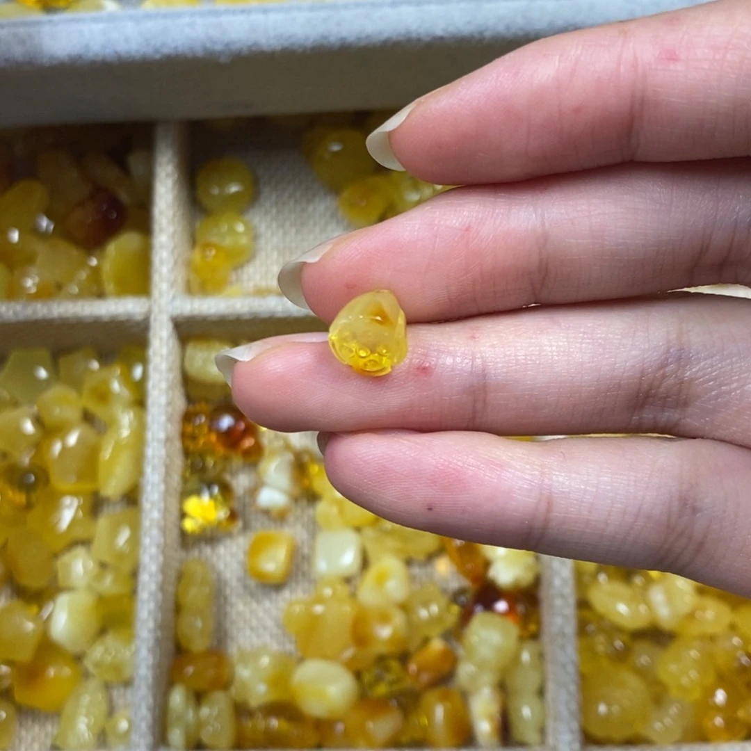 未镶嵌颈饰蜜蜡春****6莲蓬