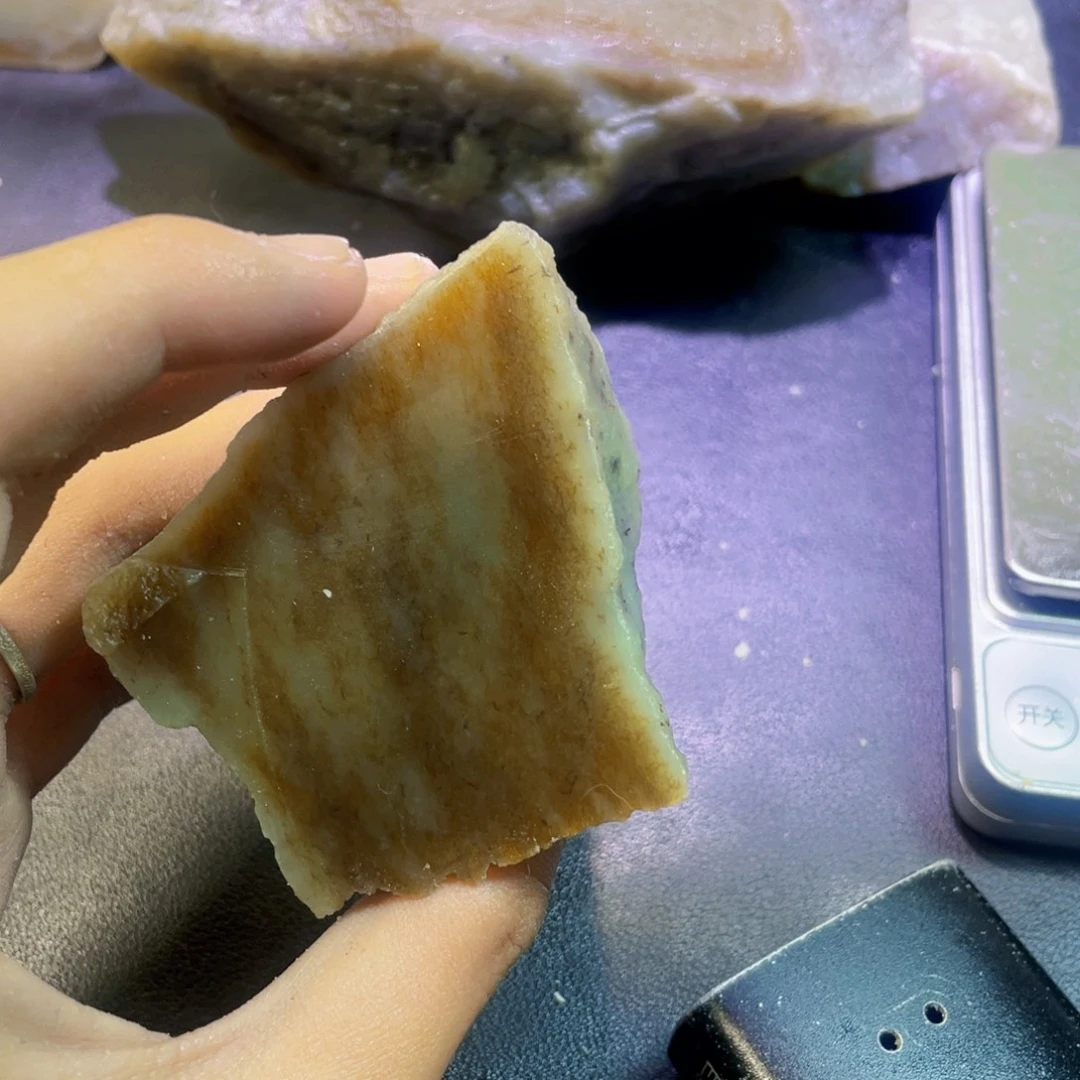未镶嵌和田玉珠宝半成品