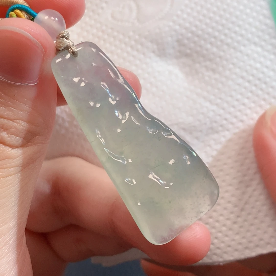 翡翠未镶嵌吊坠(不含链)253