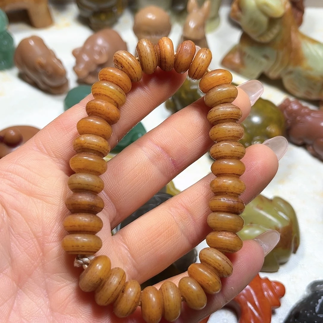 白玉菩提吊坠白玉菩提吊坠