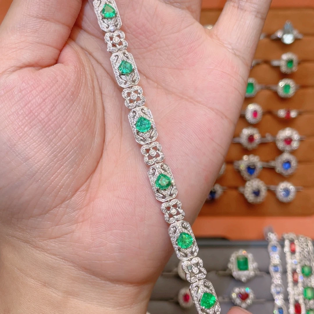 祖母绿手链18K金镶嵌3.05ct 潘杰希尔