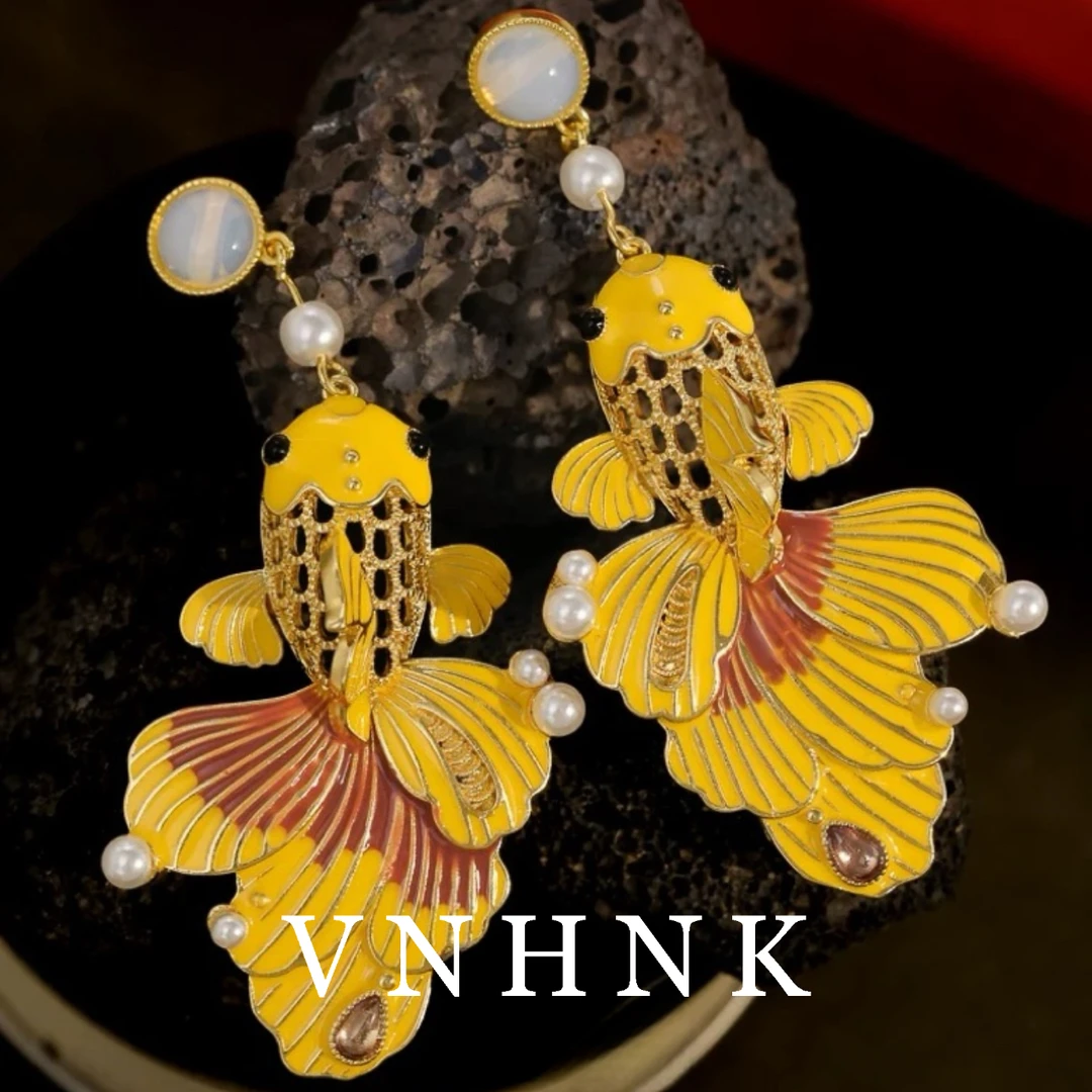 铜合金合成锆石耳饰 美可儿   M650   金色气质百搭耳环预售