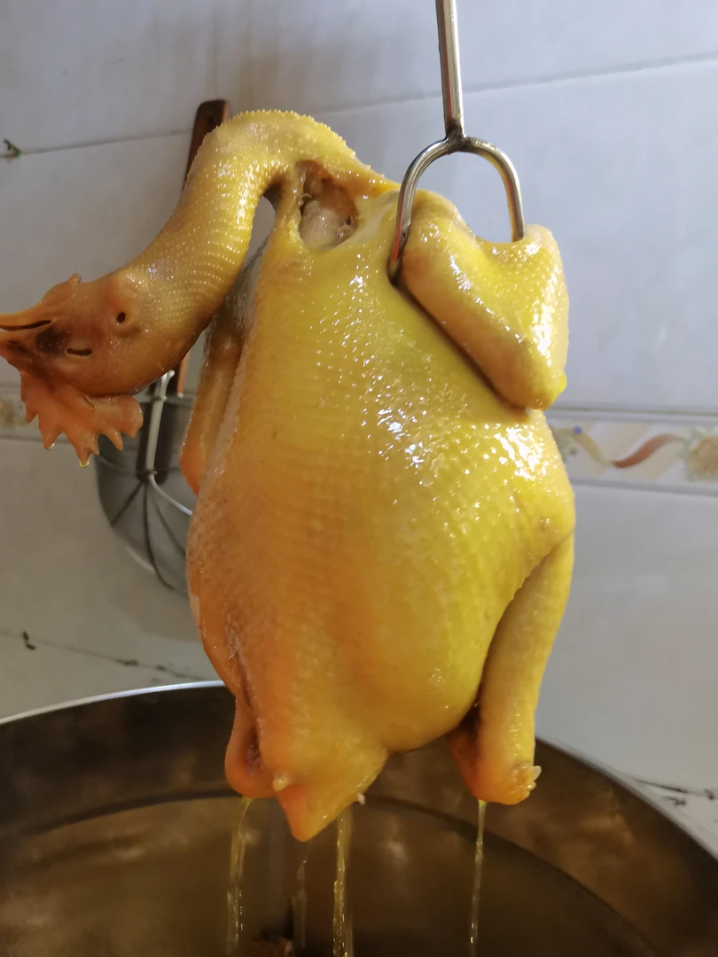 古法秘制盐焗咸香鸡