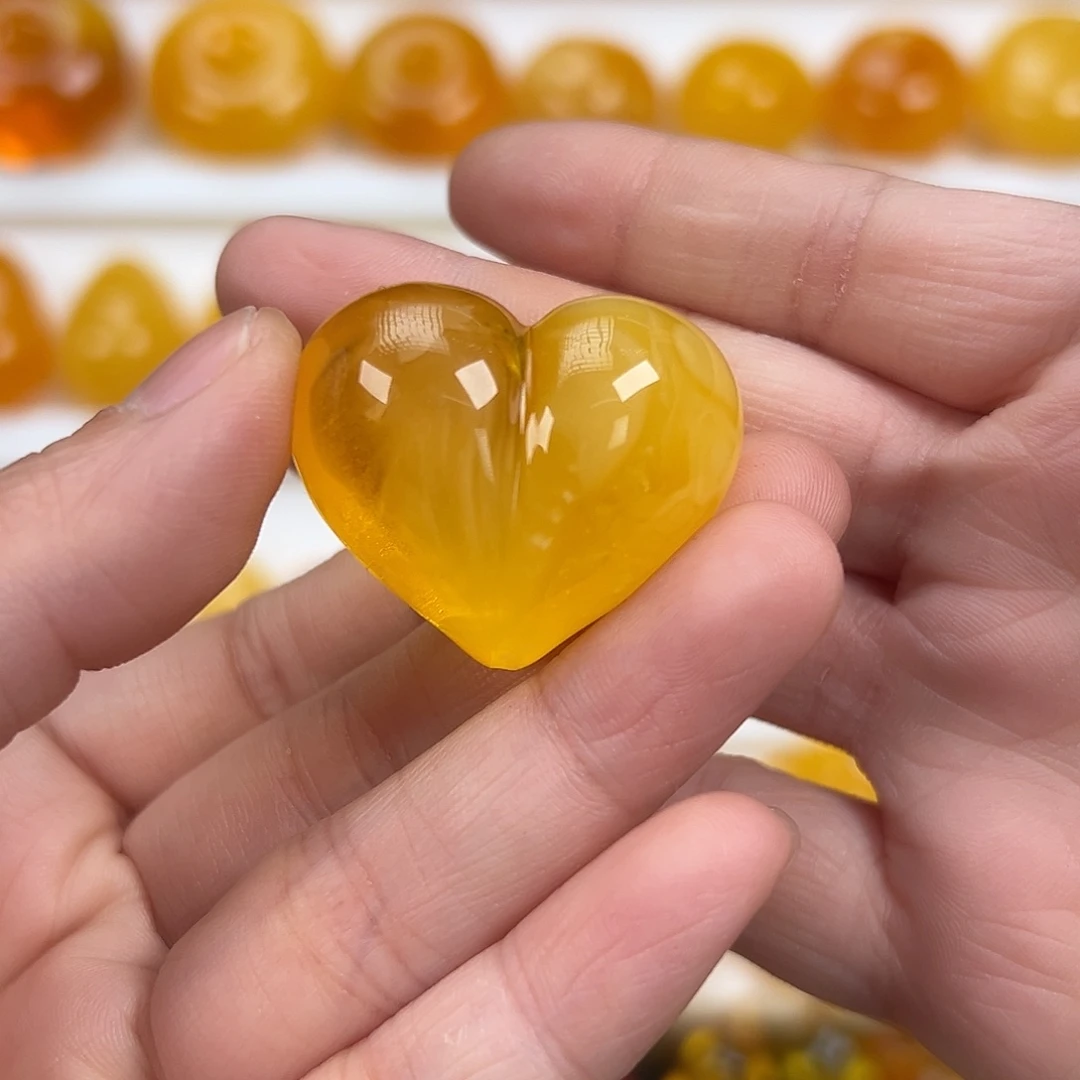 蜜蜡未镶嵌颈饰11克