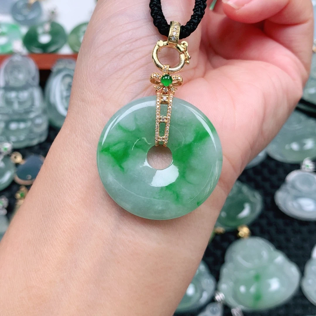 翡翠吊坠(不含链)18K金镶嵌