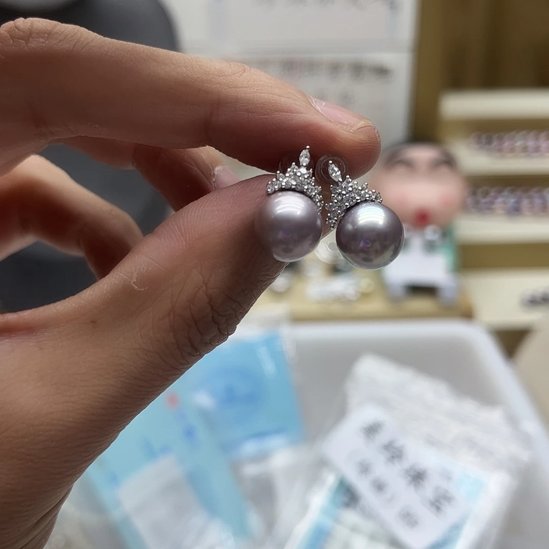 银S925镶嵌淡水珍珠耳饰