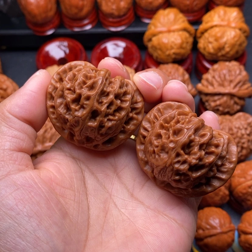 【闪购商品】文玩核桃把件41宫灯