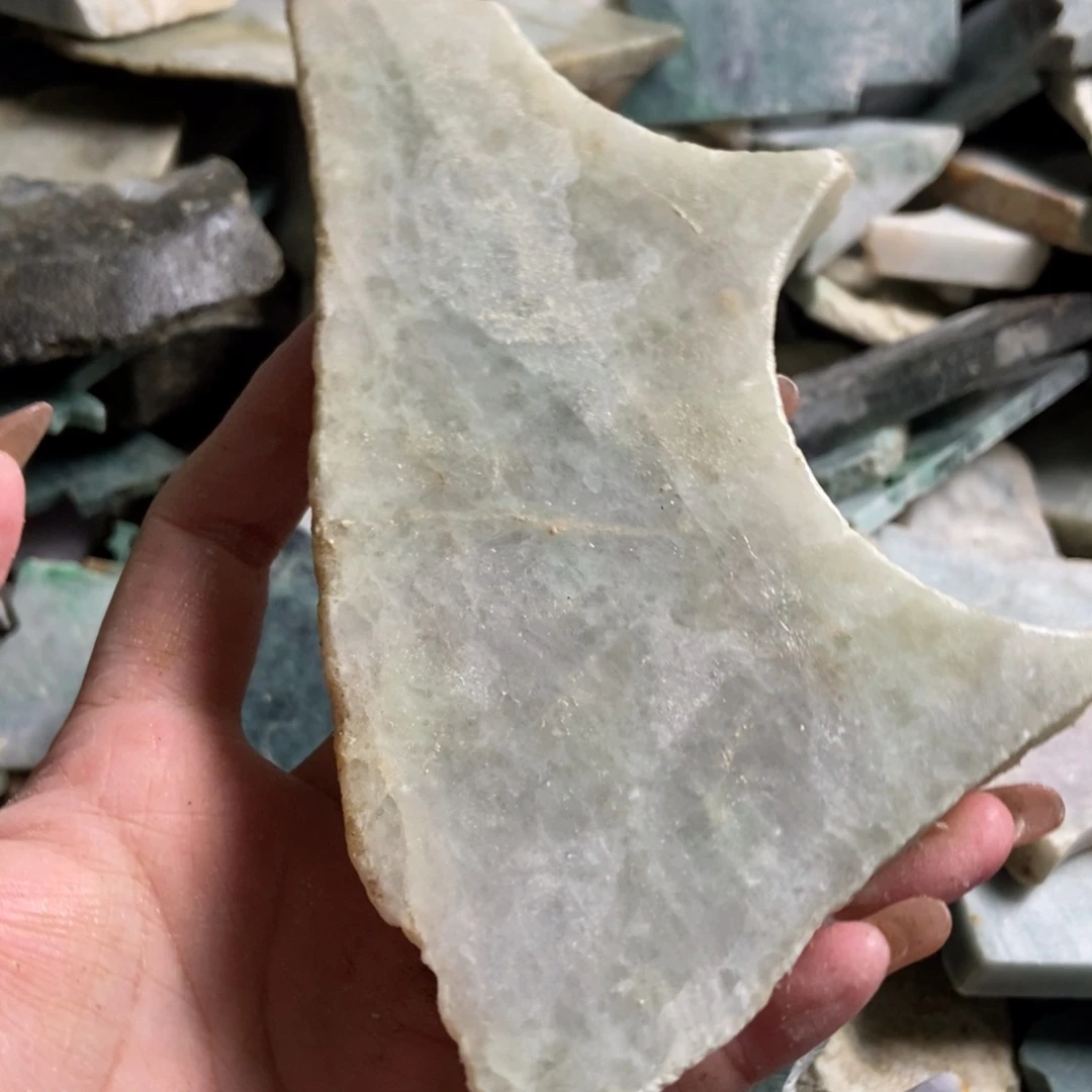 翡翠未镶嵌挂件天然翡翠