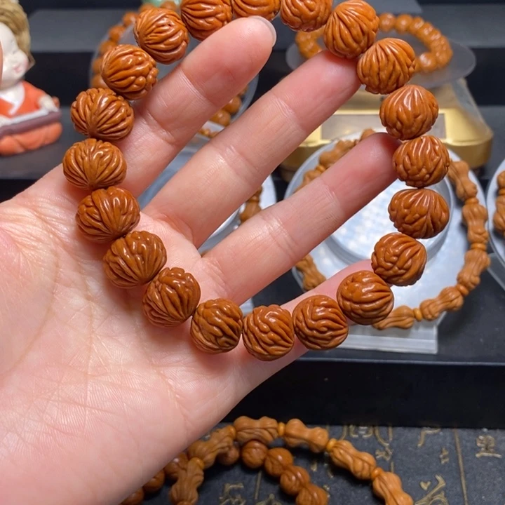 桃核手串凤羽金蟾手串15