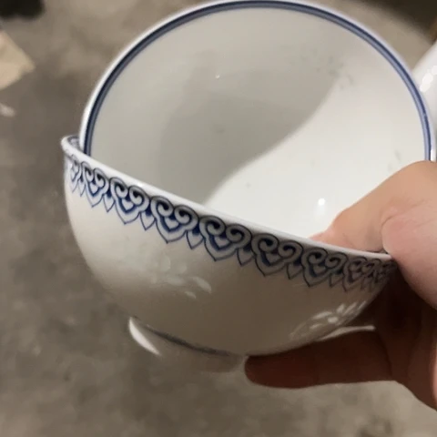 大***王陶瓷5寸碗两个有问题
