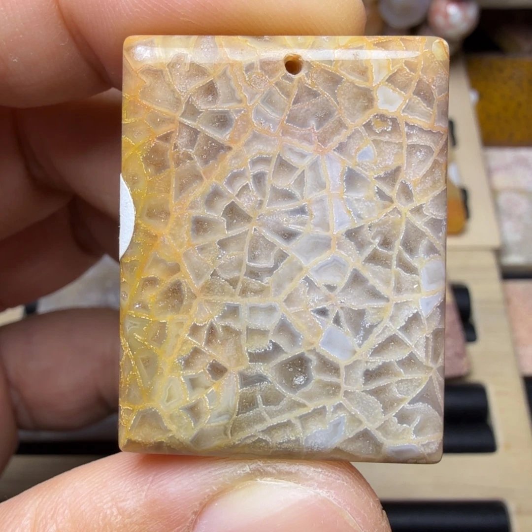 硅化玉未镶嵌纯天然色有机玉石保真色