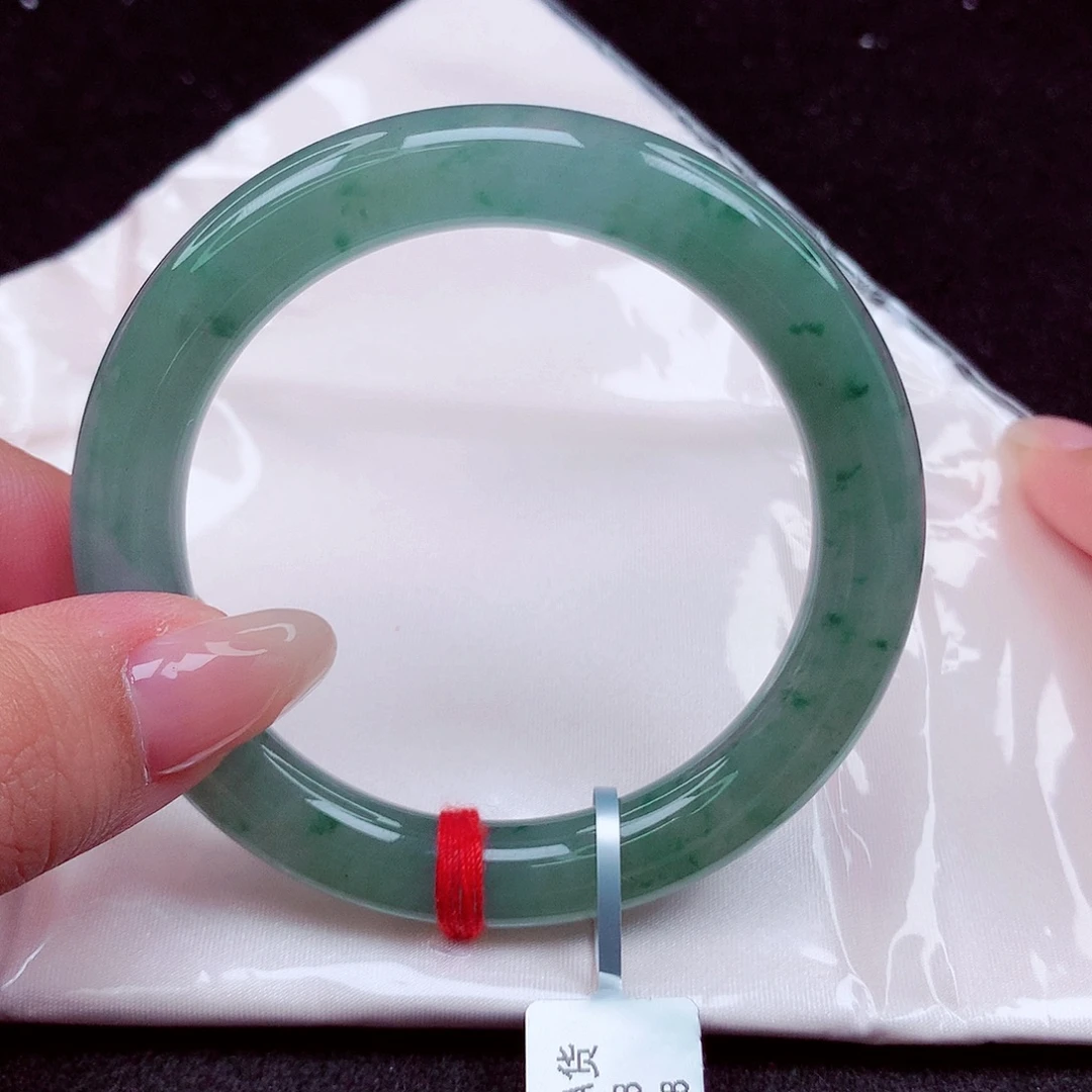 翡翠未镶嵌手镯天然缅甸翡翠A货玉手镯