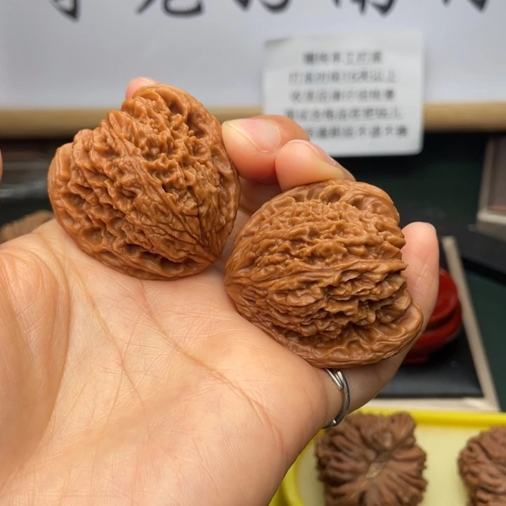 文玩核桃吊坠屮**茻40尺天使拉丝694