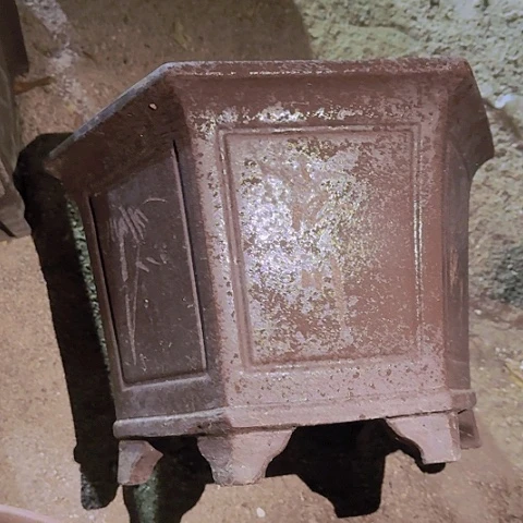 紫砂32刻绘六方花盆