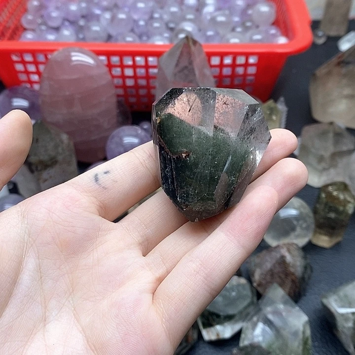 未镶嵌珠宝半成品水晶130水晶石