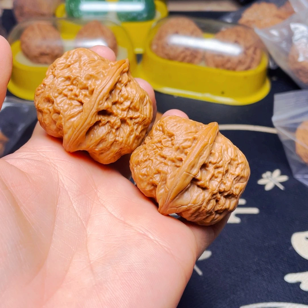 吊坠文玩核桃红方印